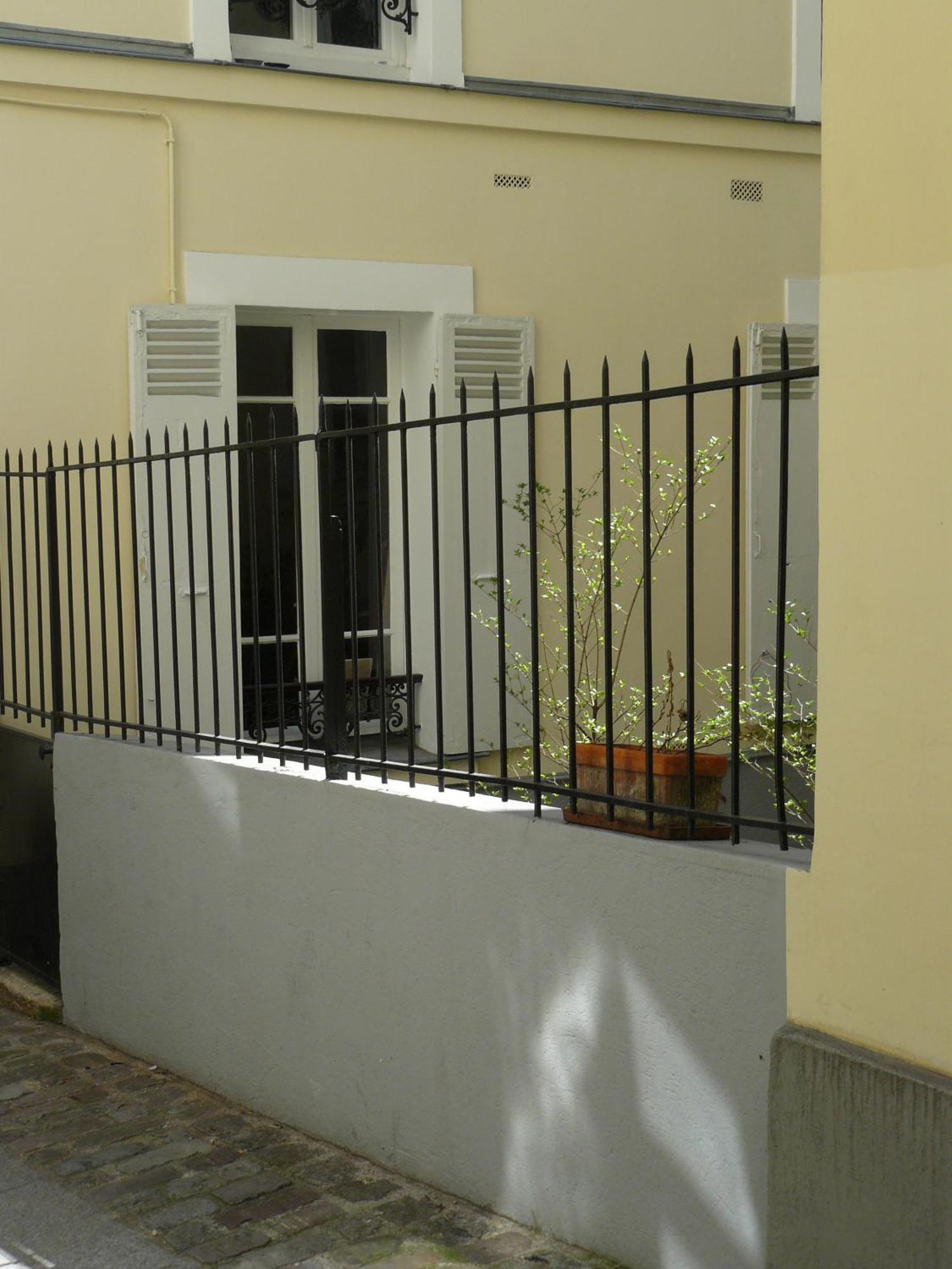 La Cour du 5ème - Chambre d'hôtes Acomodação com café da manhã Paris Exterior foto